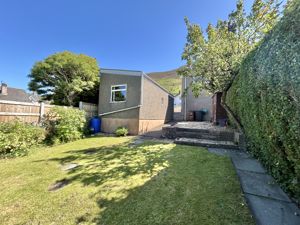 Photo 21- click for photo gallery